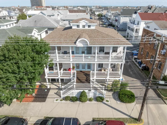 $969,900 | 405 Atlantic Avenue, Unit 1, Ocean City, NJ 08226