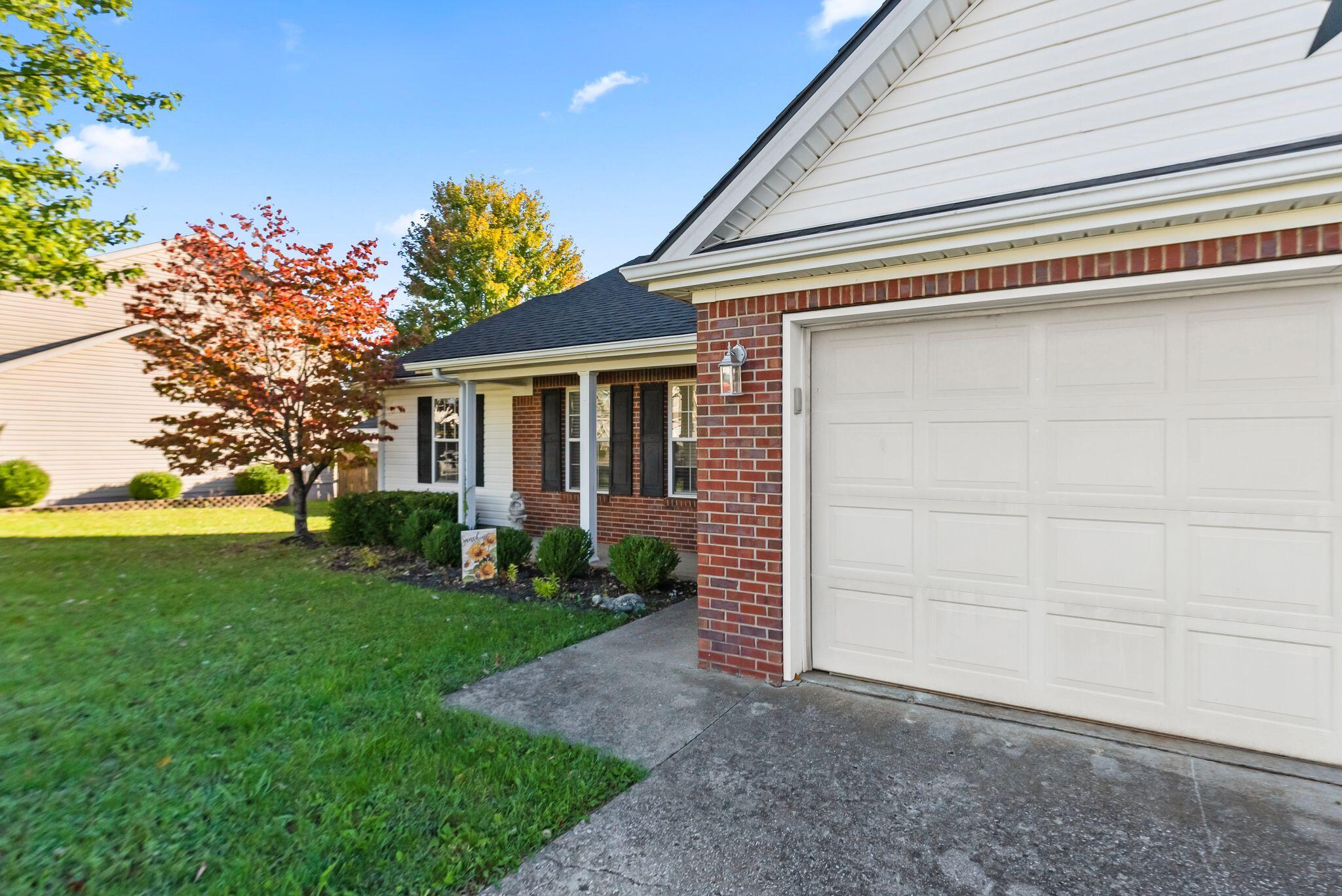 305 Medina Road Mount Sterling, KY 40353 - Photo 2 of 31 15_DSC09533