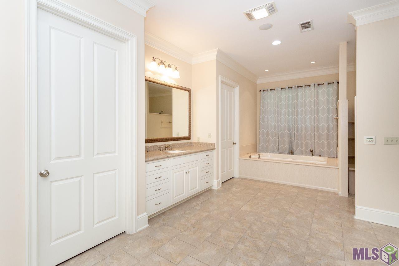 4810 South River Road Port Allen, LA 70767 - Photo 29 of 50 Gallery Image 29