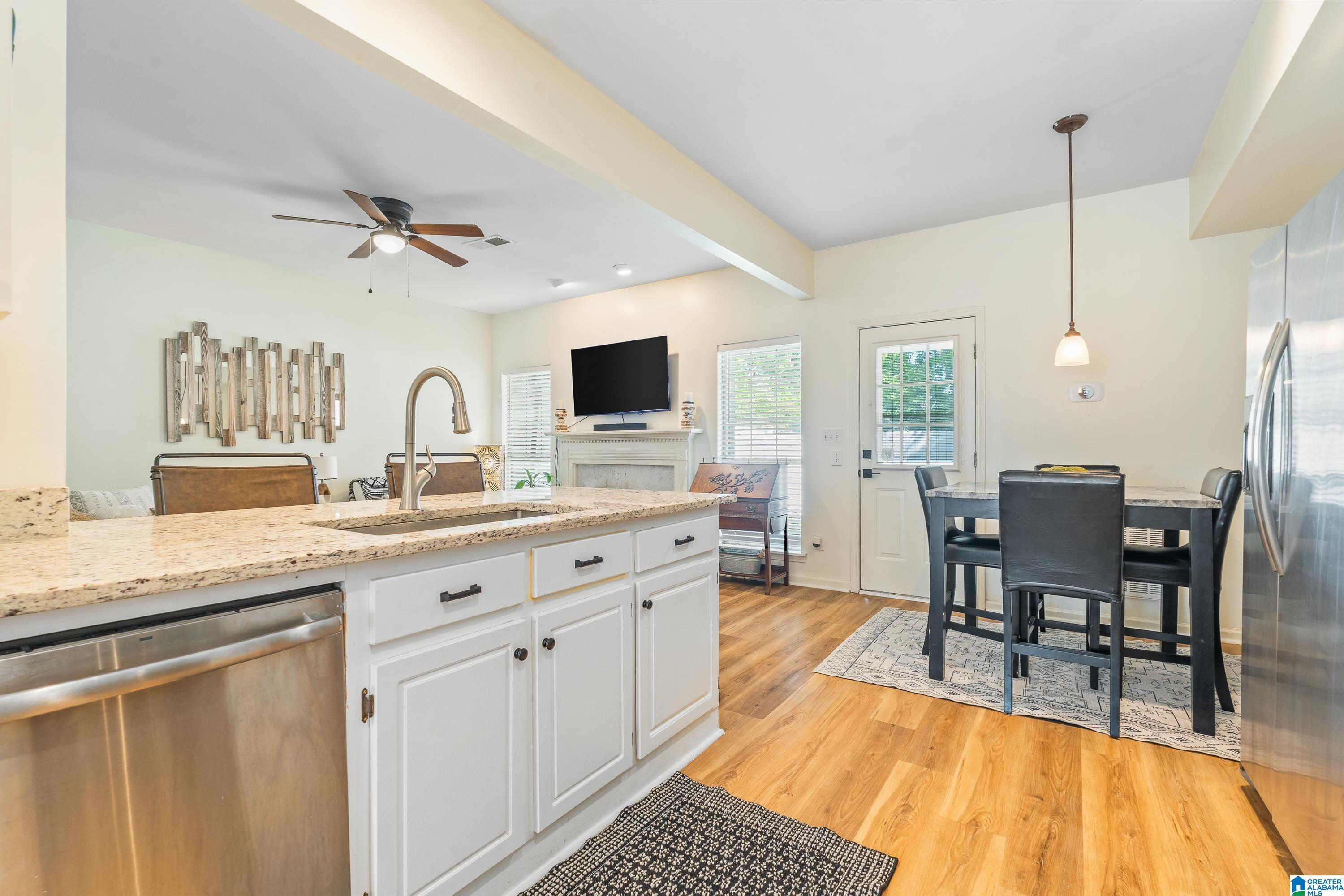 222 Cambrian Ridge Trail Pelham, AL 35124 - Photo 12 of 31
