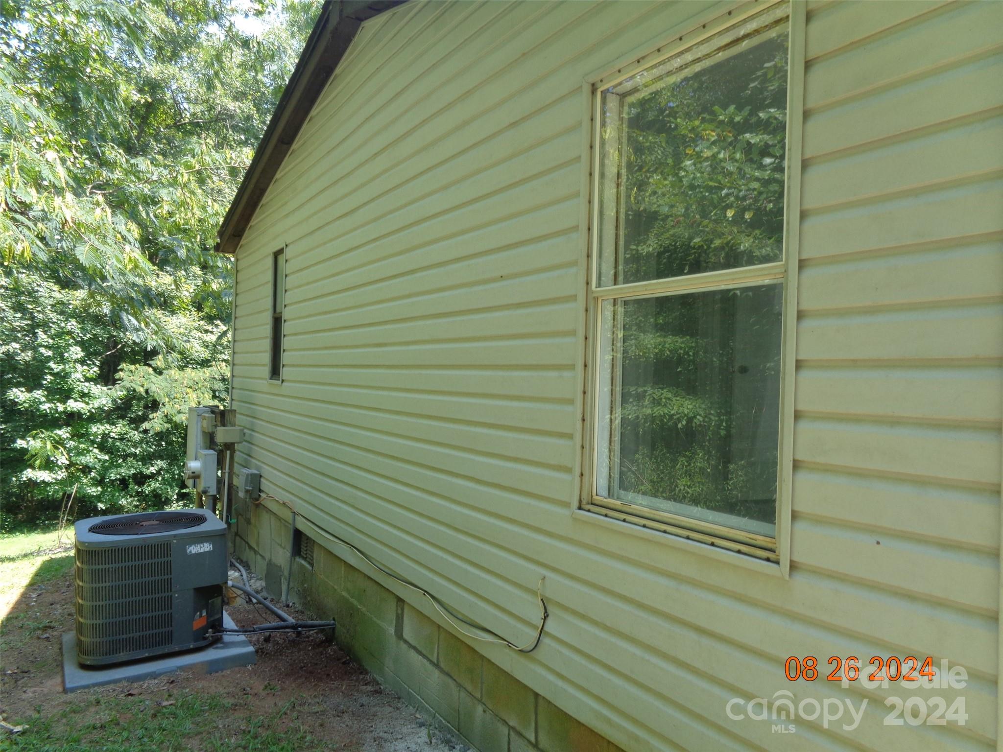 4703 Crystal Creek Road Morganton, NC 28655 - Photo 16 of 18 Gallery Image 16
