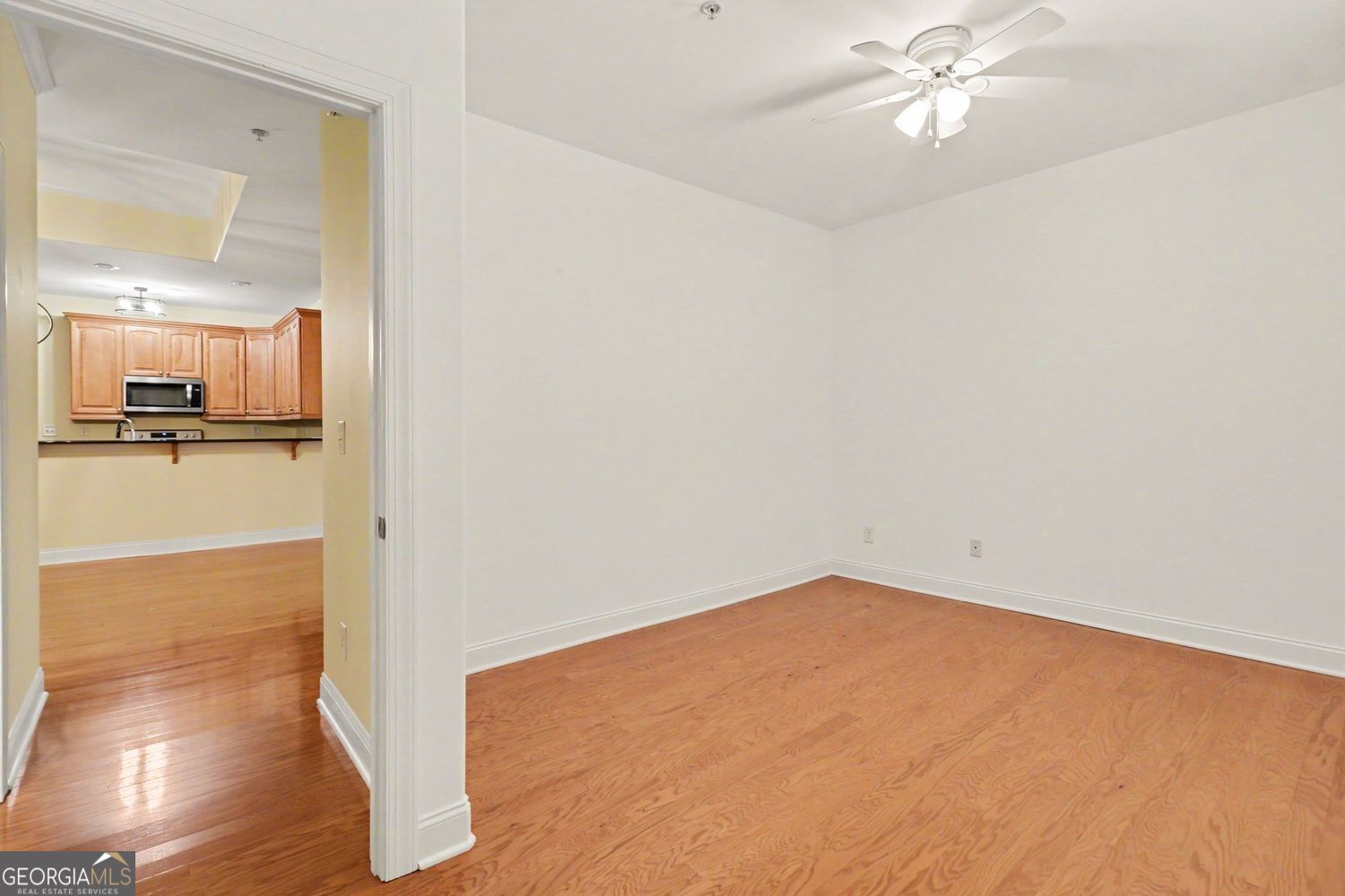 303 Commonwealth Circle Newnan, GA 30263 - Photo 10 of 35