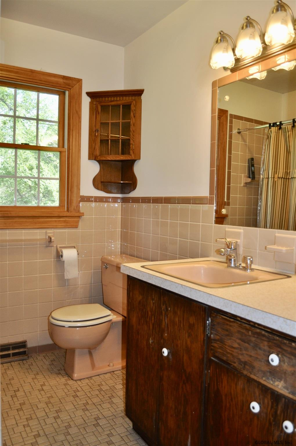 686 County Line Road Rotterdam, NY 12306 - Photo 36 of 46 Photo 36