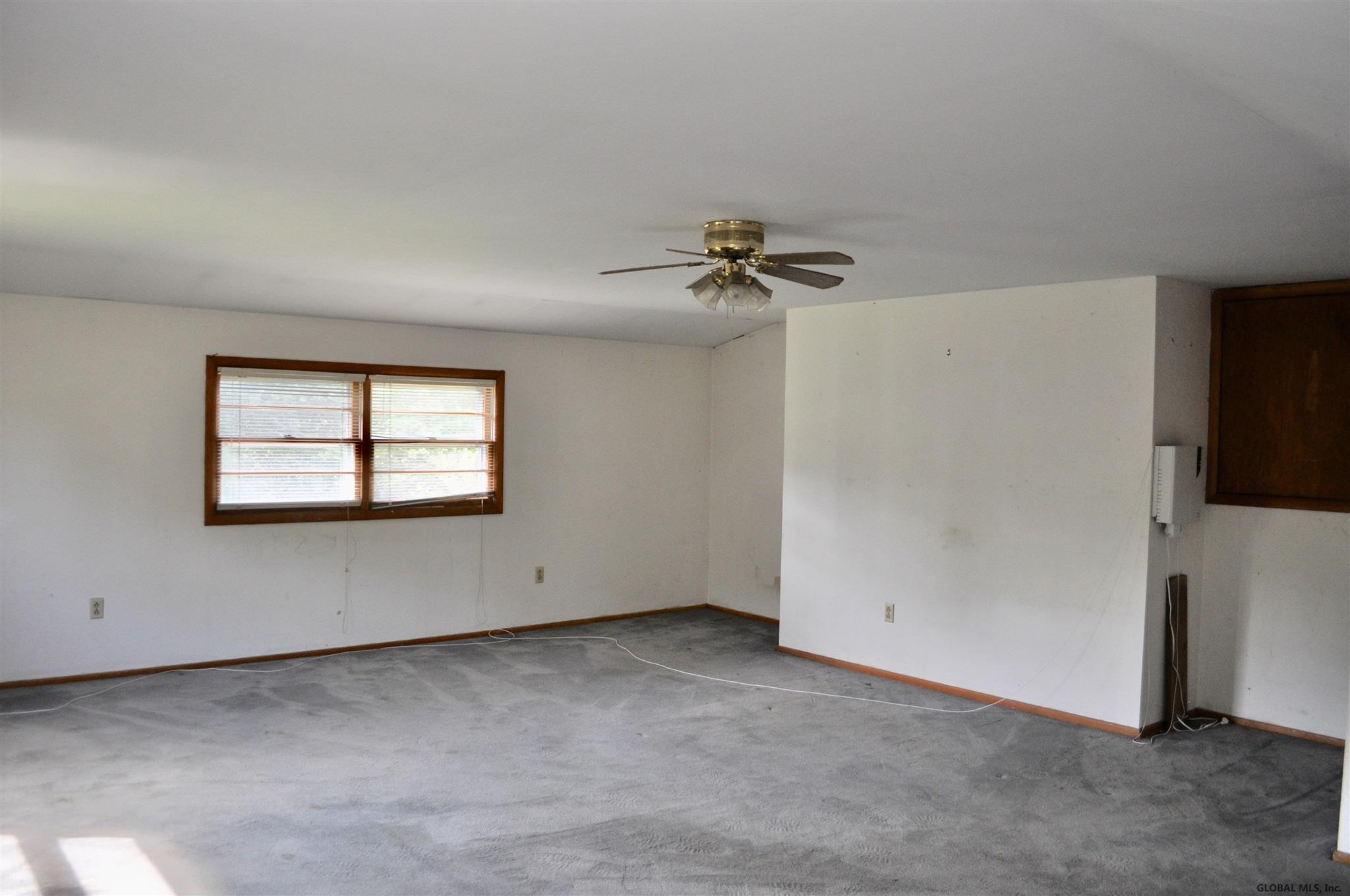 686 County Line Road Rotterdam, NY 12306 - Photo 38 of 46 Photo 38