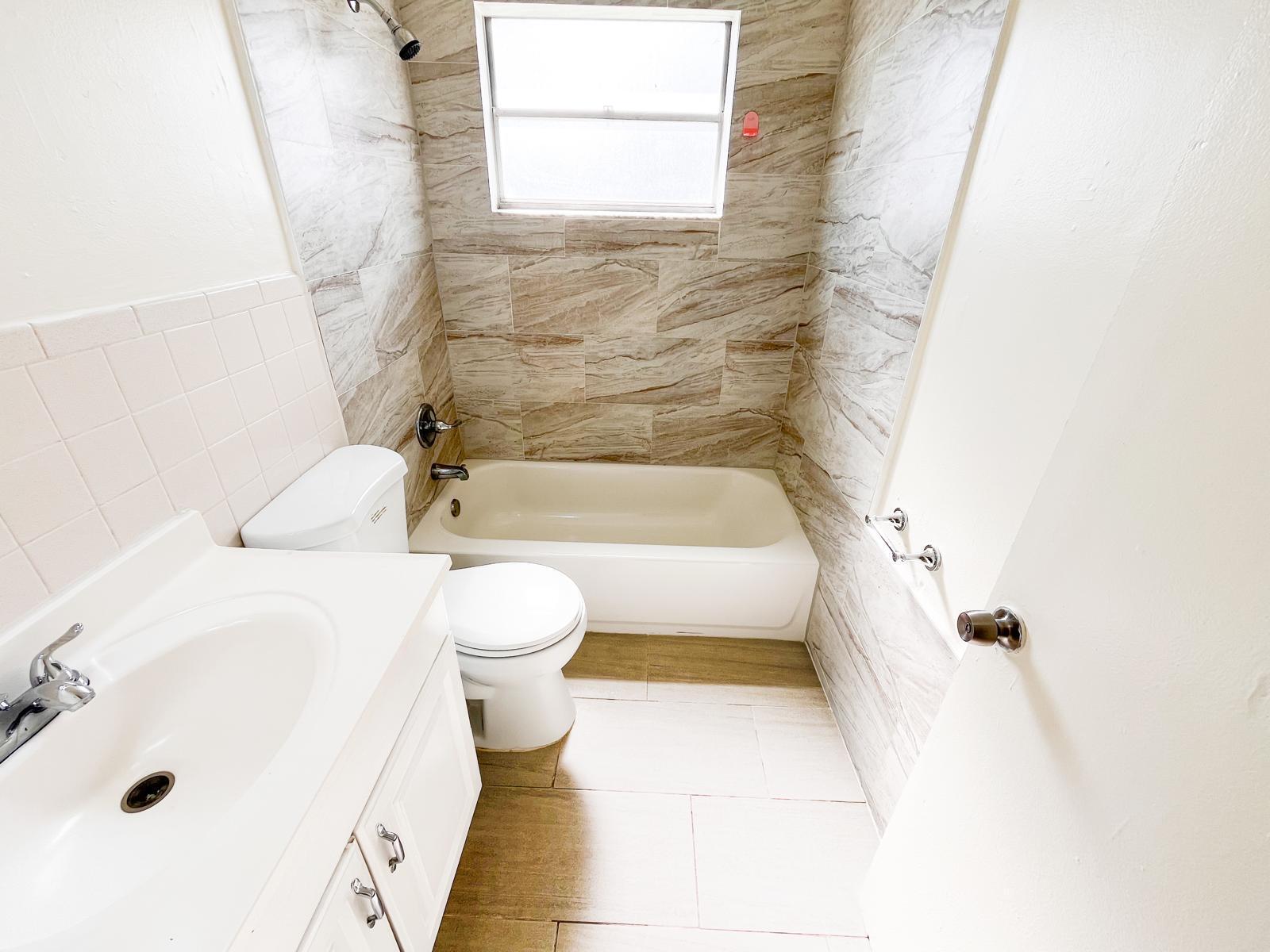 4666 Gulfstream Road Lake Worth, FL 33461 - Photo 2 of 12 asdfasf