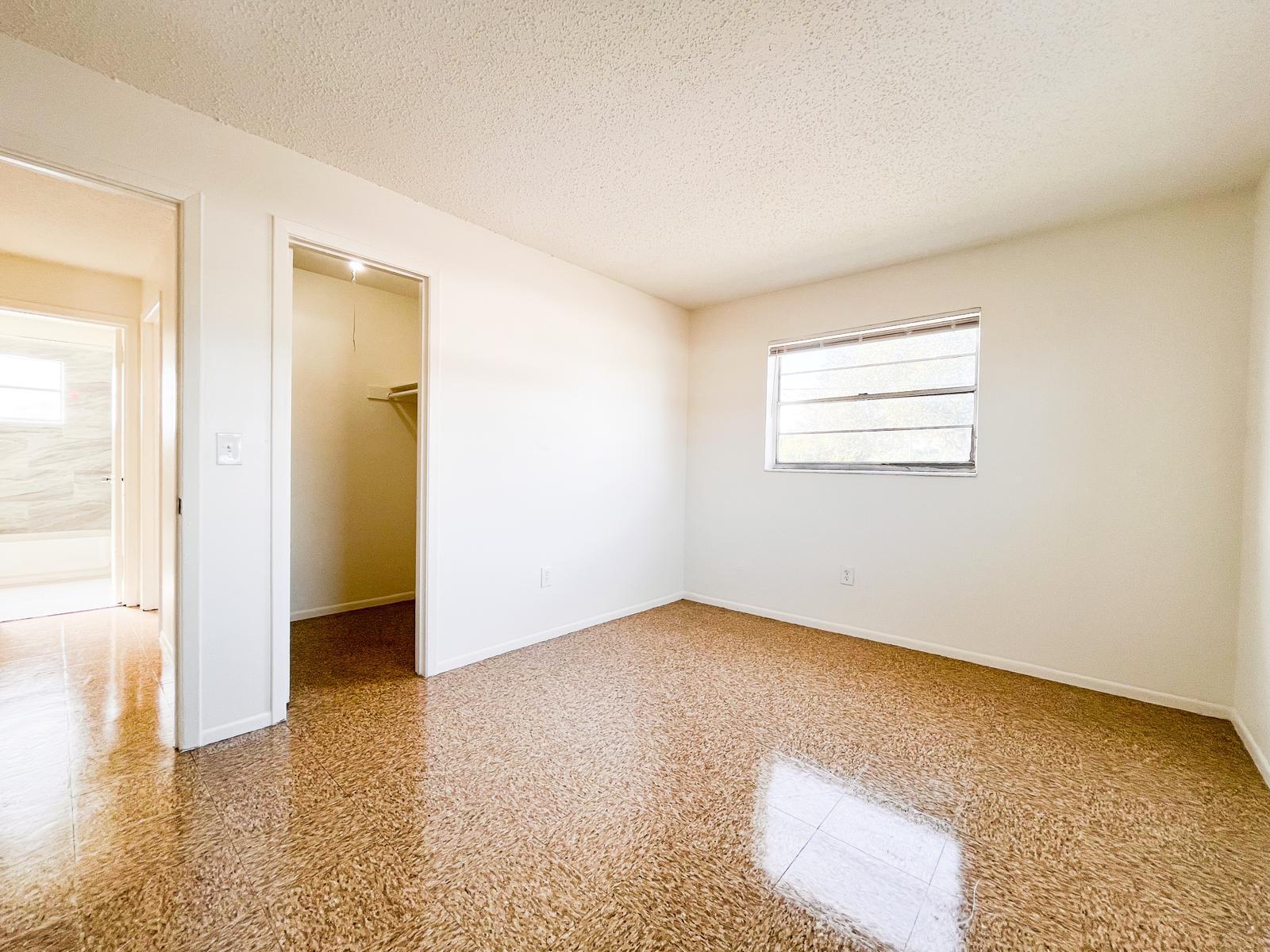 4666 Gulfstream Road Lake Worth, FL 33461 - Photo 4 of 12 g666