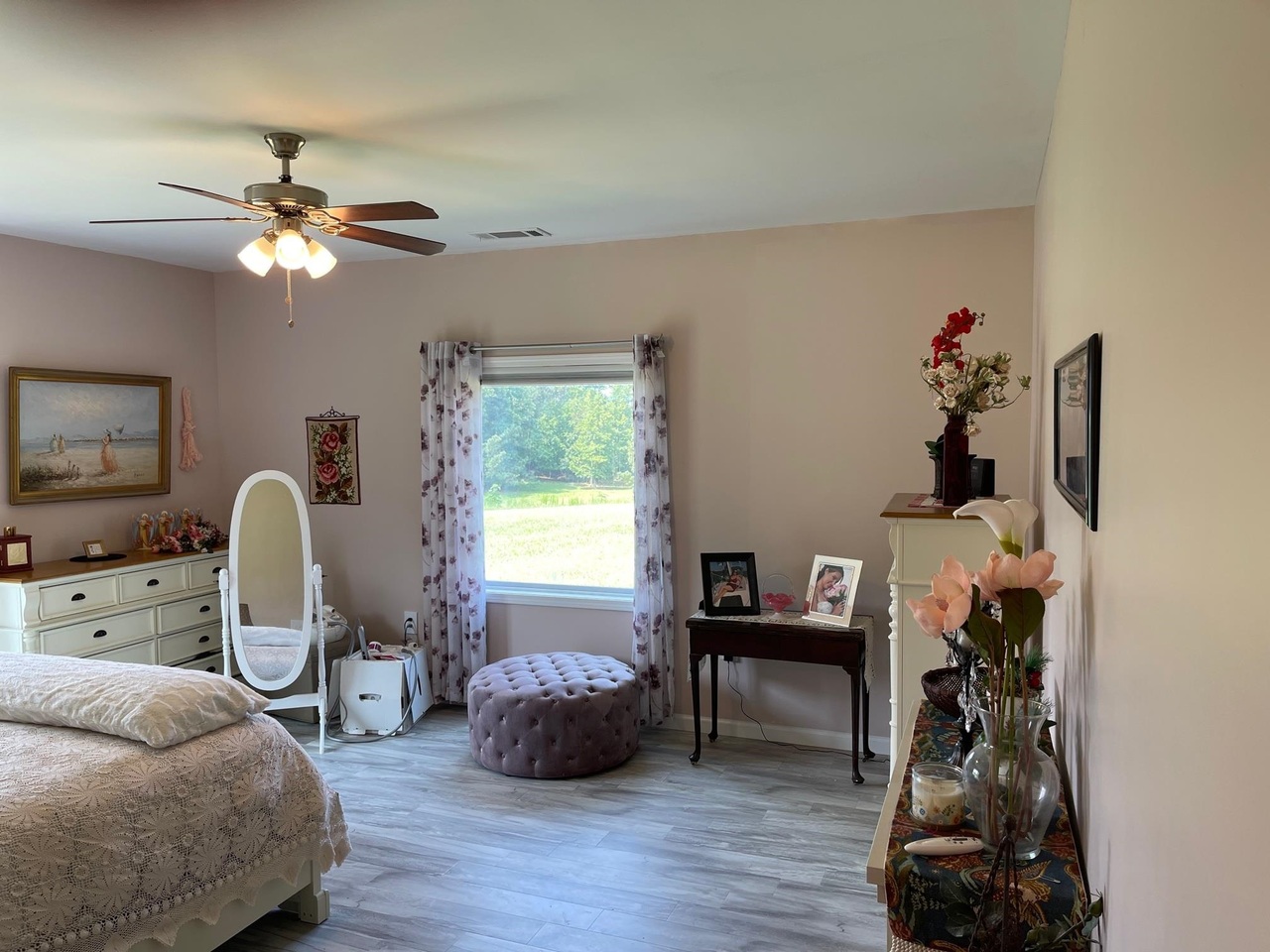 1911 Ellis Road Hogansville, GA 30230 - Photo 19 of 49 a living room with furniture and a window