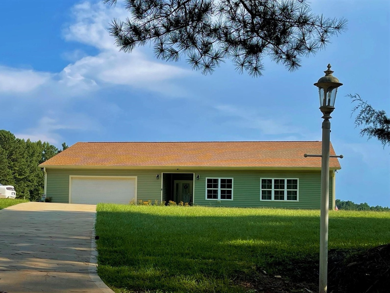 1911 Ellis Road Hogansville, GA 30230 - Photo 3 of 49 a front view of a house with garden