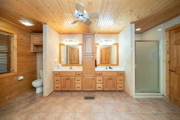 $530,000 | 235 Widgeon Lane, Gilmer, TX 75645