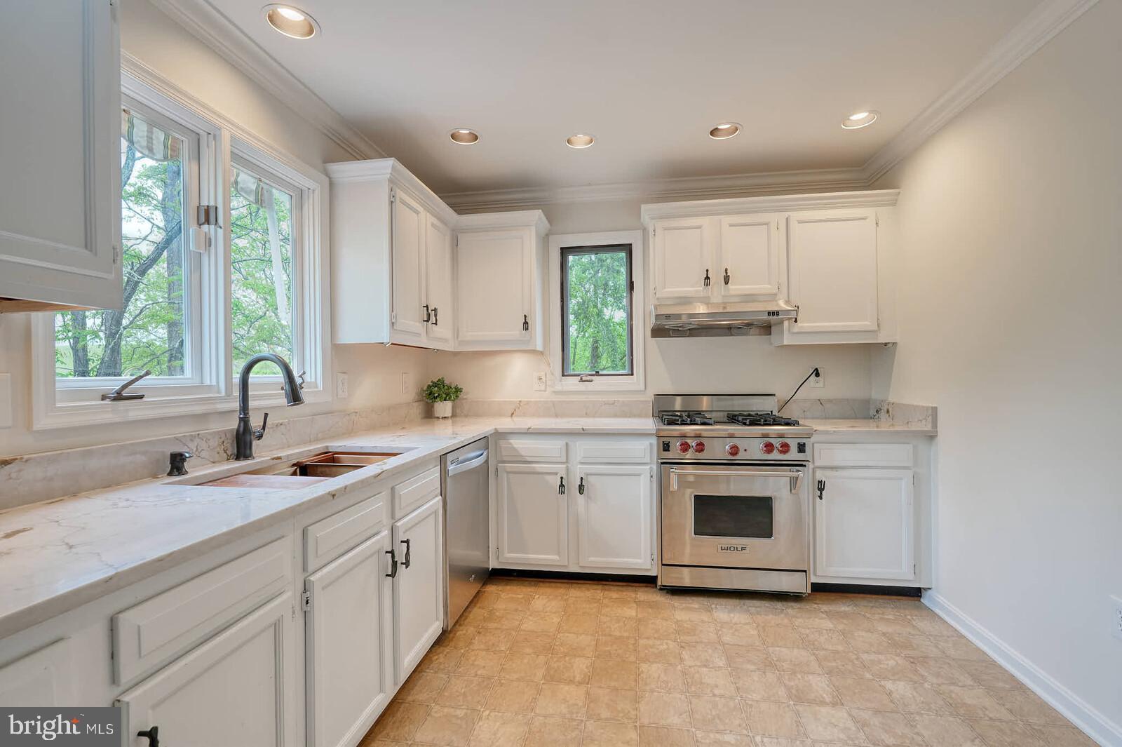8579 Maidstone Road Delaplane, VA 20144 - Photo 20 of 58 Spotless