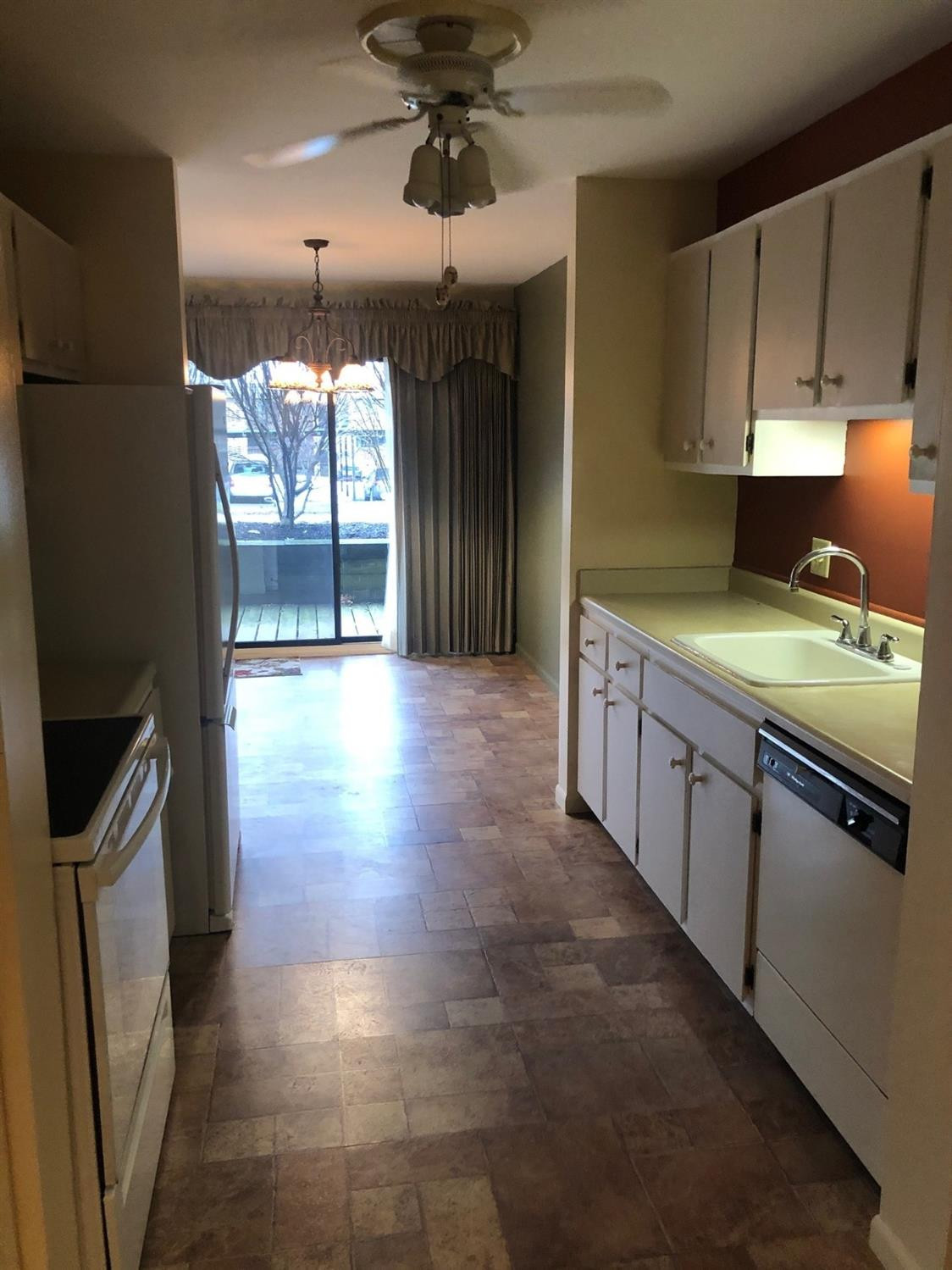 1215 South Maple Road, Unit 102 Ann Arbor, MI 48103 - Photo 8 of 22 Photo 8