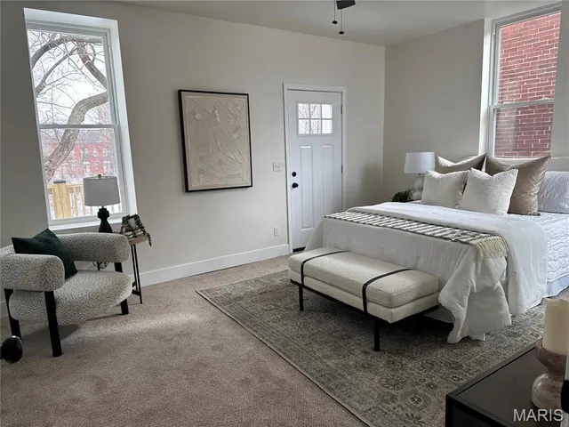 $449,900 | 2826 Texas Avenue, St. Louis, MO 63118