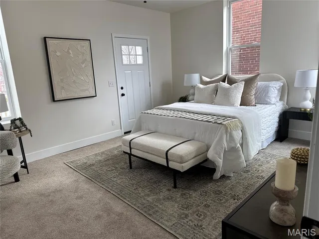 $449,900 | 2826 Texas Avenue, St. Louis, MO 63118