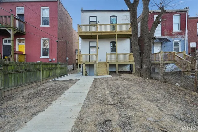 $449,900 | 2826 Texas Avenue, St. Louis, MO 63118