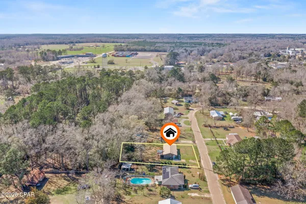 $189,999 | 1037 Payne Street, Graceville, FL 32440