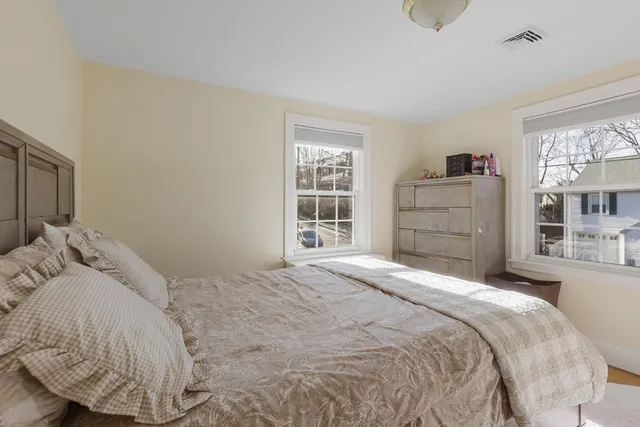 $3,800 | 20 Brae Road, Quincy, MA 02169