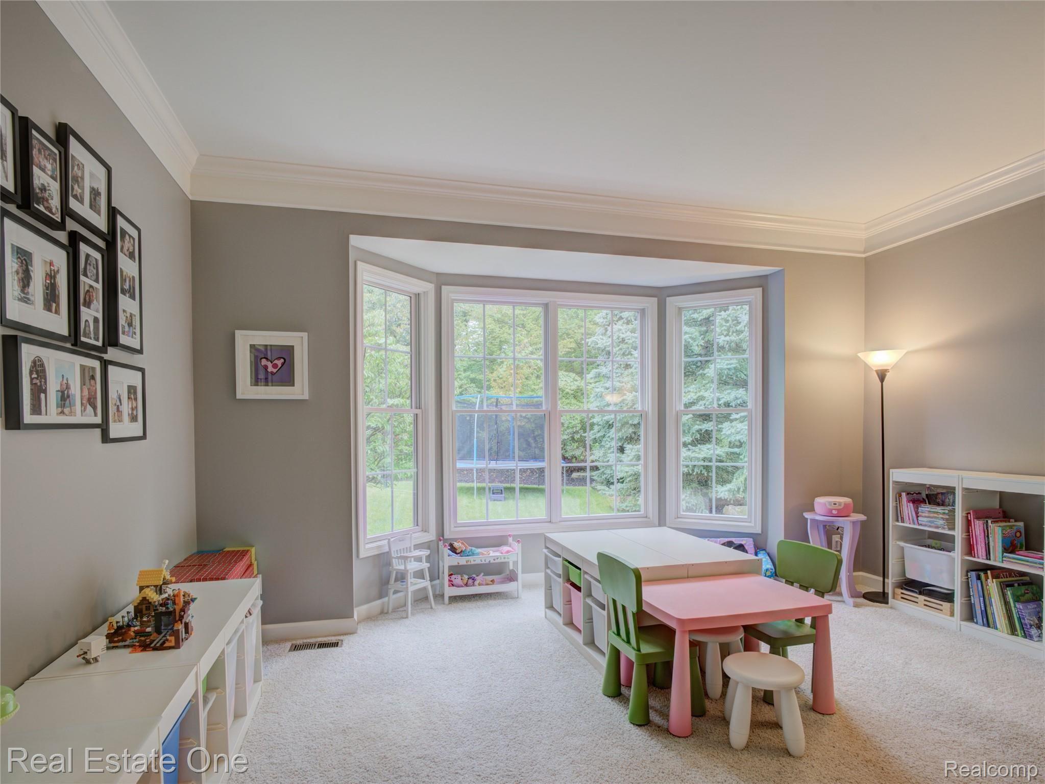 2400 Andover Boulevard Rochester, MI 48306 - Photo 24 of 48 24.jpg
