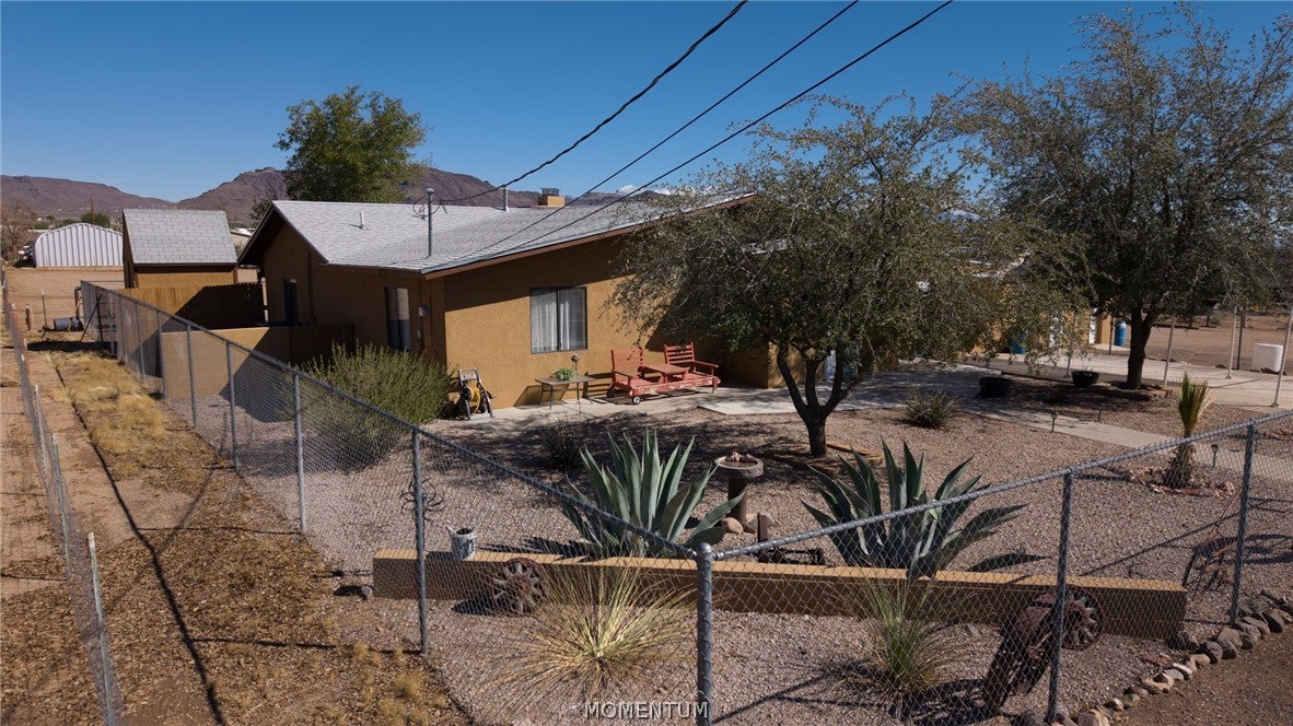 192 South Hope Road Golden Valley, AZ 86413 - Photo 2 of 31 Gallery Image 2