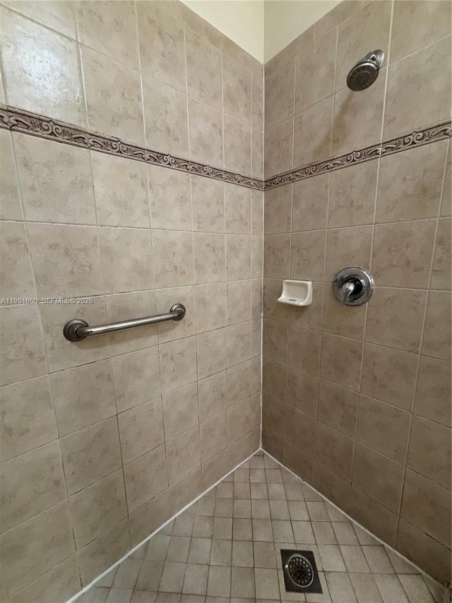 5907 Abbey Road Tamarac, FL 33321 - Photo 21 of 57