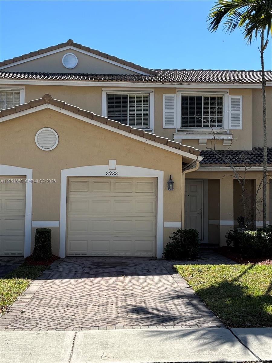 5907 Abbey Road Tamarac, FL 33321 - Photo 4 of 57