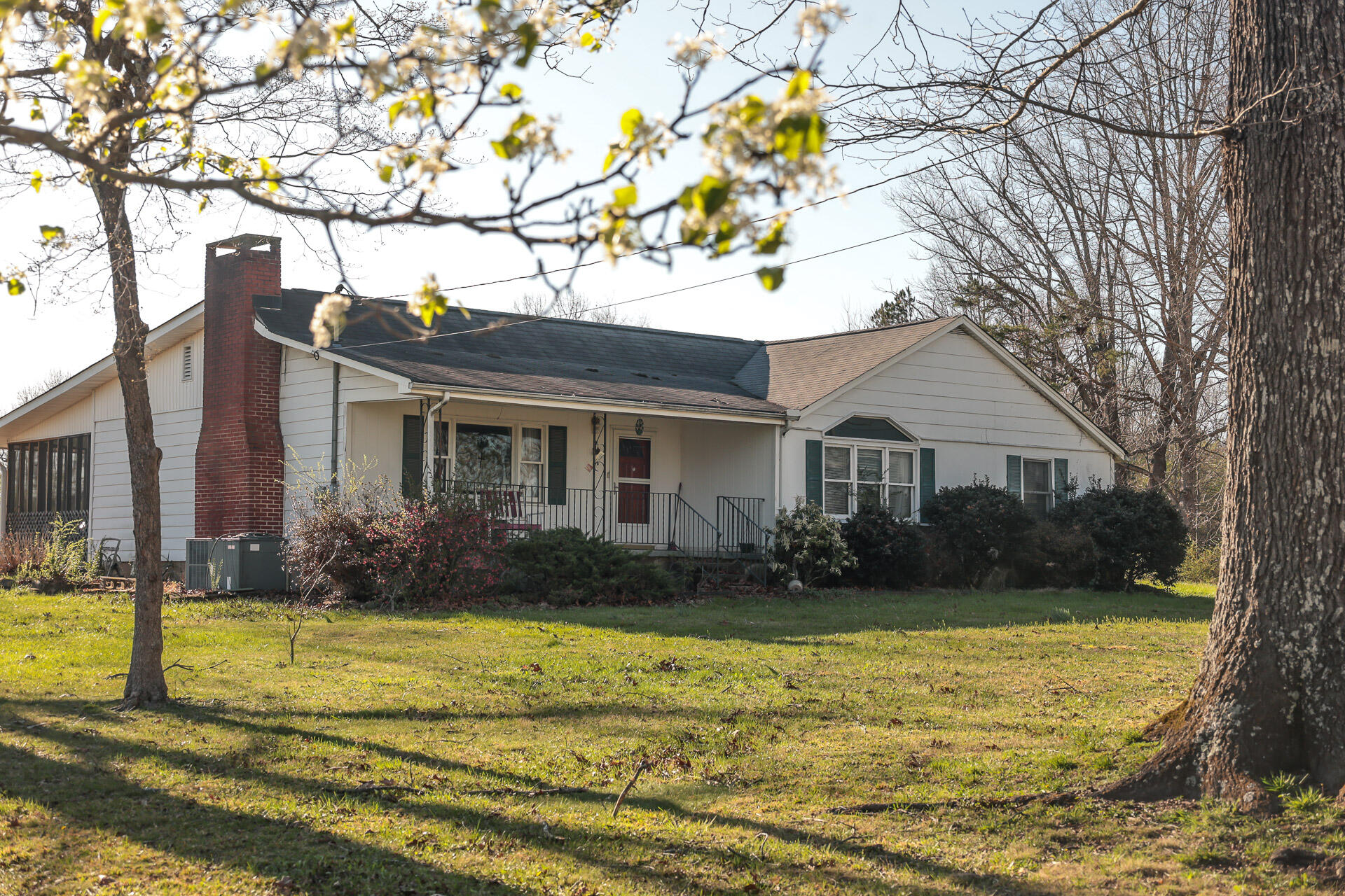 12733 Jones Gap Road Soddy Daisy, TN 37379 - Photo 5 of 108 3B