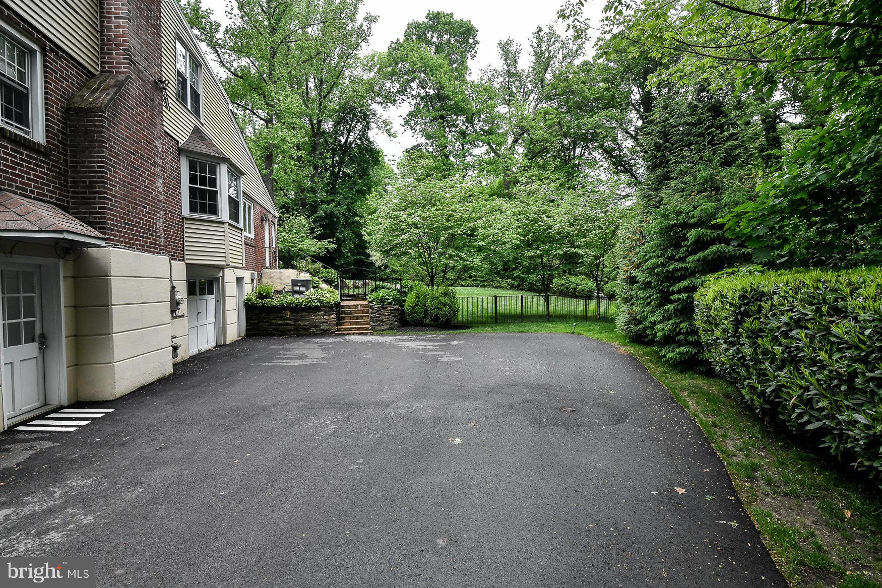 535 Broad Acres Road Penn Valley, PA 19072 - Photo 16 of 134 Gallery Image 16