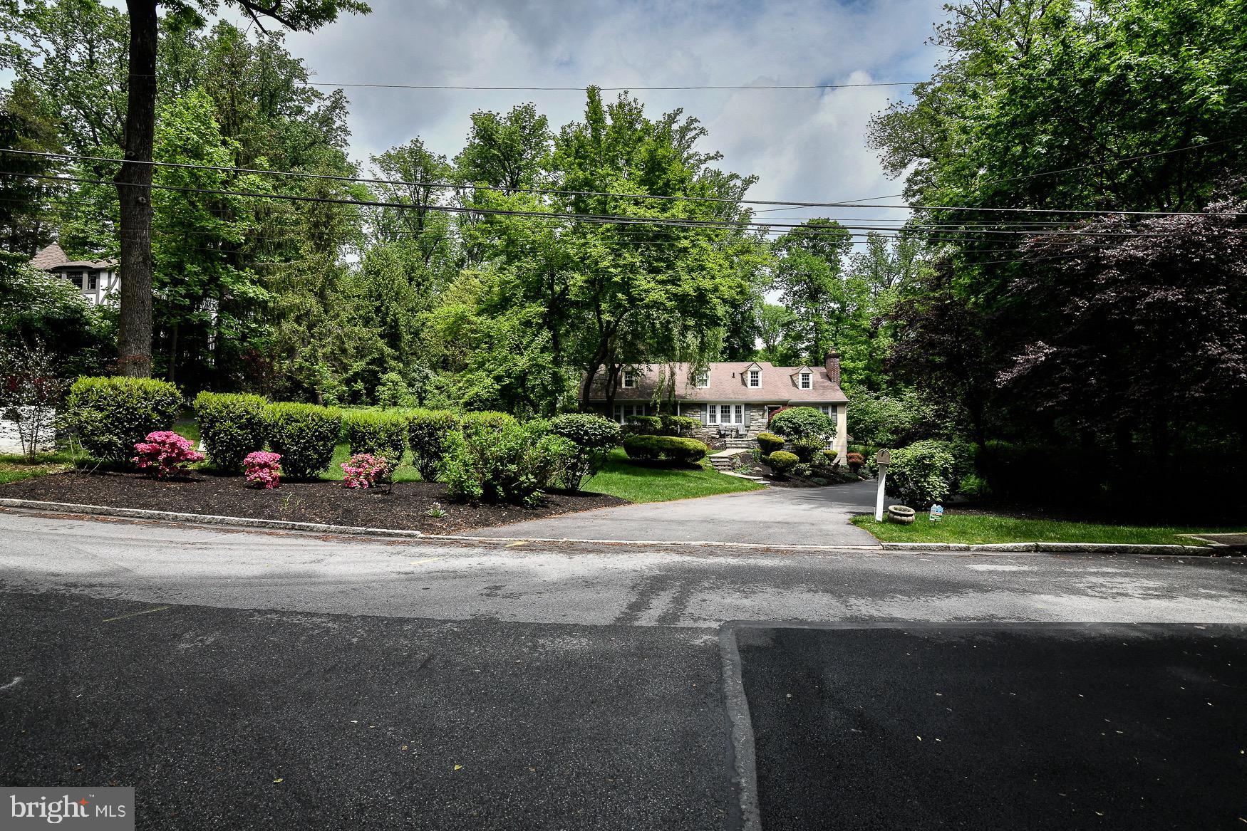 535 Broad Acres Road Penn Valley, PA 19072 - Photo 6 of 134 Gallery Image 6