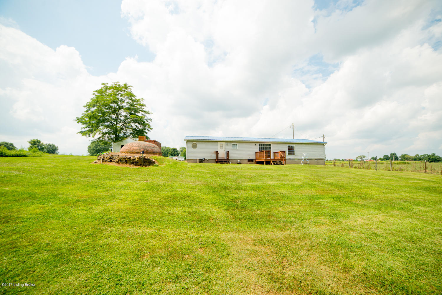9228 Maddox Ridge Road Turners Station, KY 40075 - Photo 38 of 44 9228 Maddox Ridge Road-43