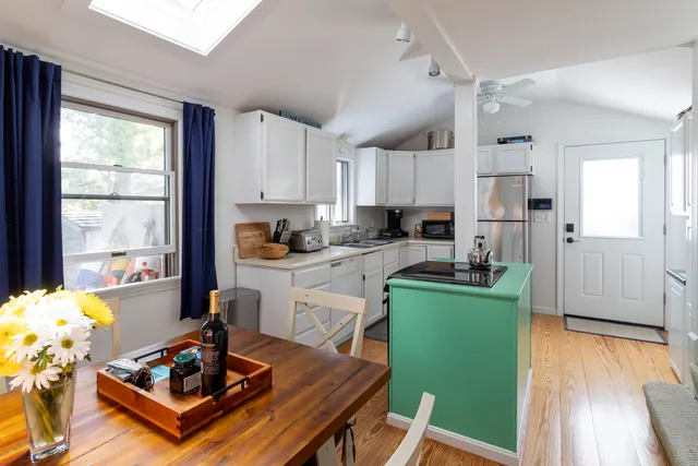 $799,900 | 12 Eel Bridge Lane, Kennebunkport, ME 04046