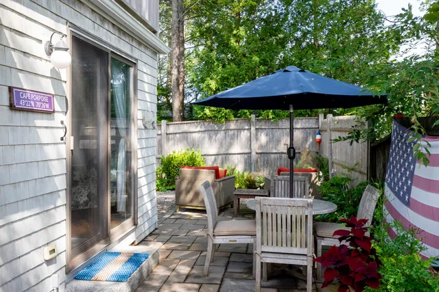 $799,900 | 12 Eel Bridge Lane, Kennebunkport, ME 04046