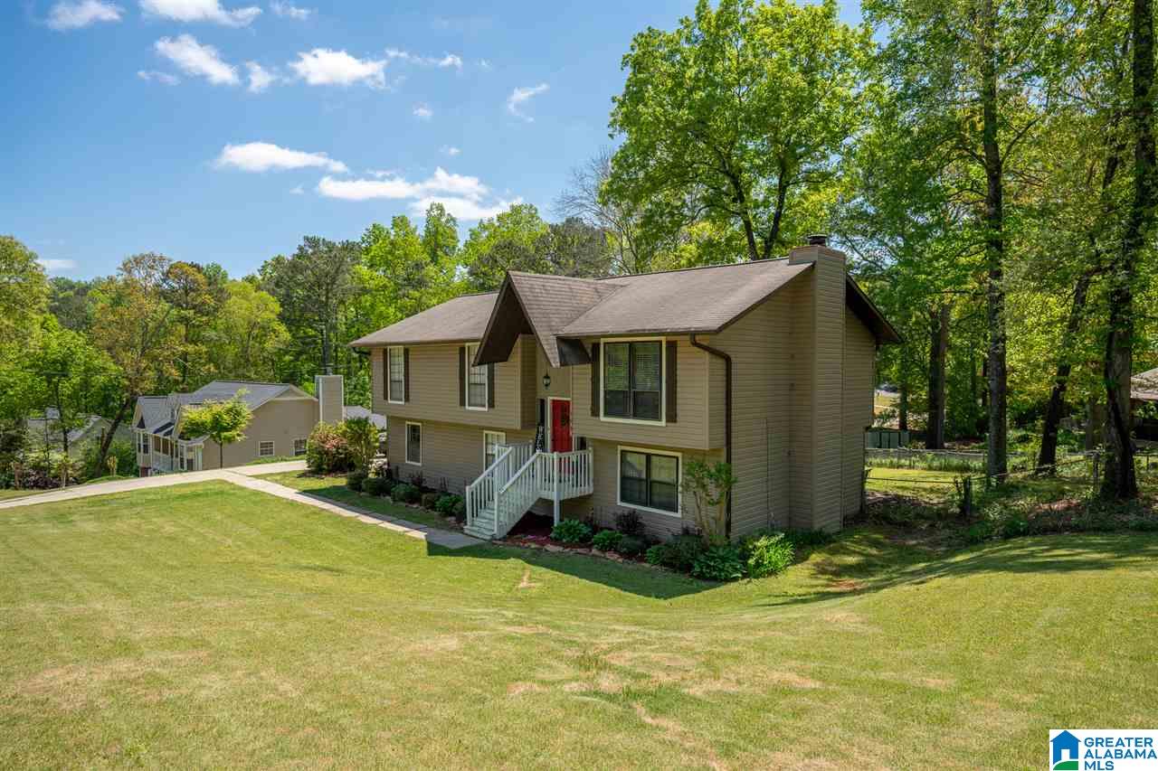 103 Ridgewood Drive Trussville, AL 35173 - Photo 2 of 29