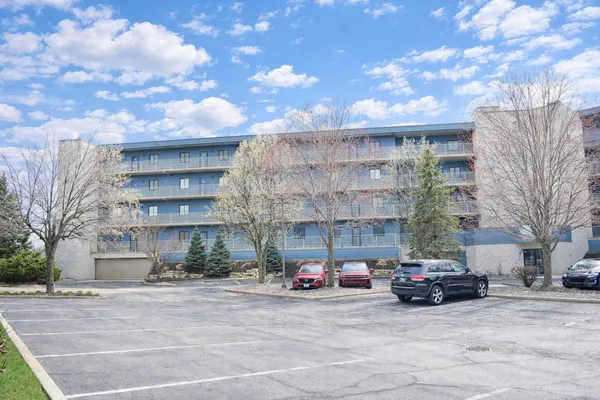 $425,000 | 308 Outlook Cove Drive, La Porte, IN 46350