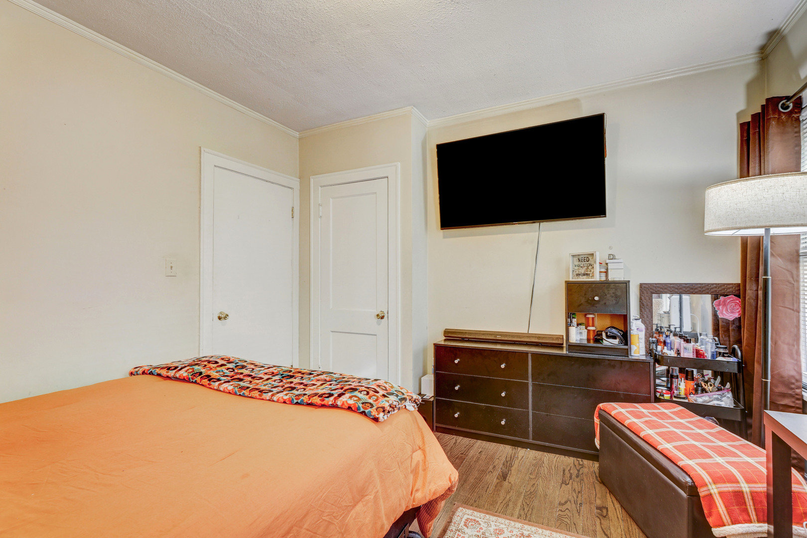 2211 Foster Street Evanston, IL 60201 - Photo 12 of 25