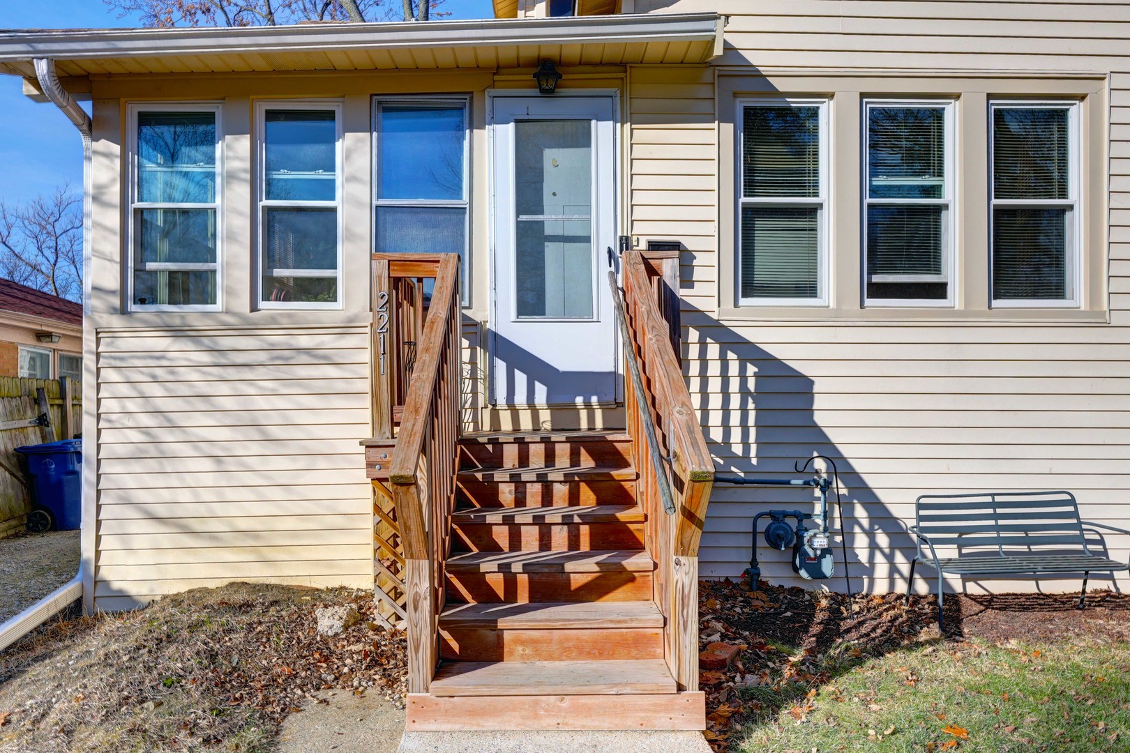 2211 Foster Street Evanston, IL 60201 - Photo 18 of 25