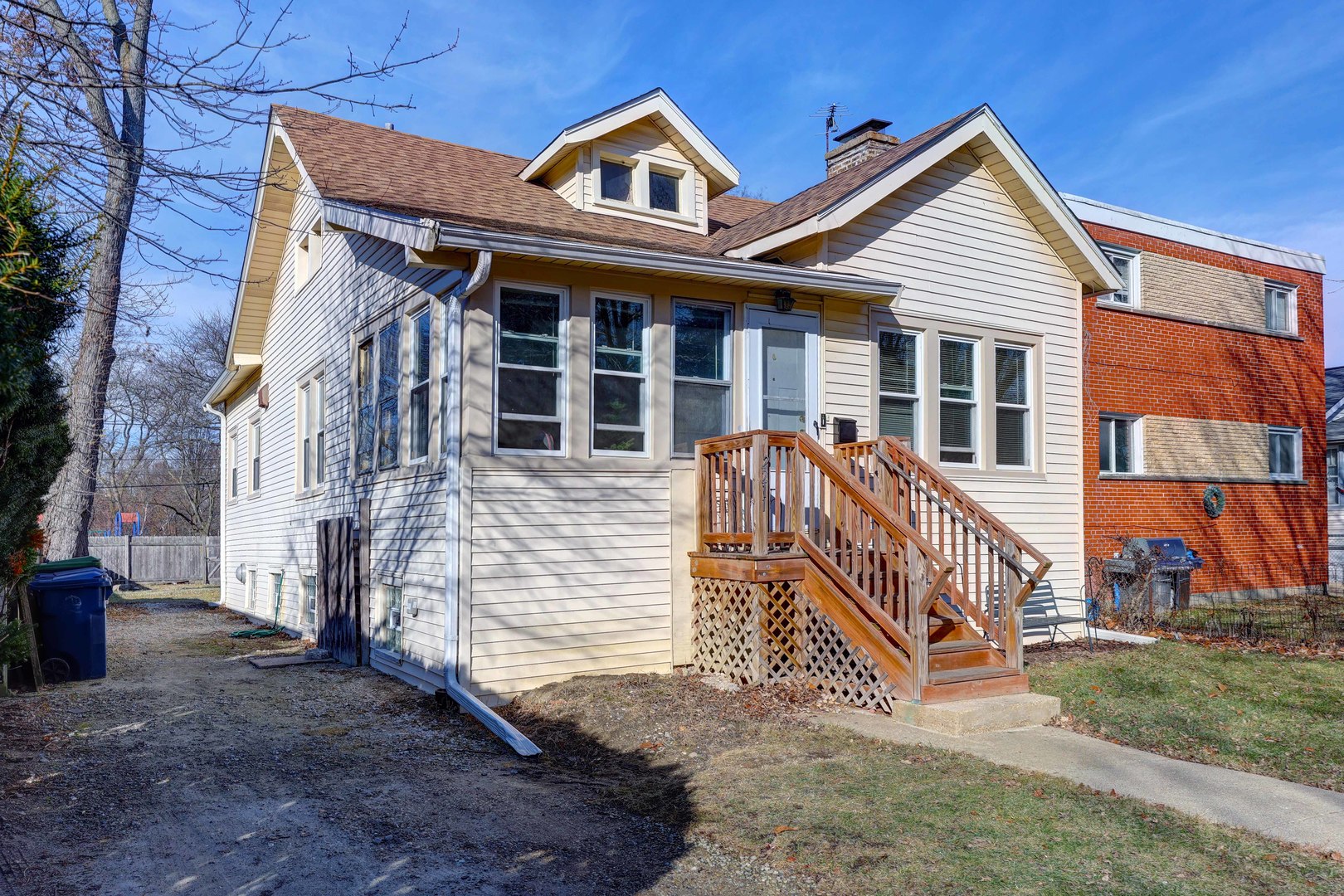 2211 Foster Street Evanston, IL 60201 - Photo 19 of 25