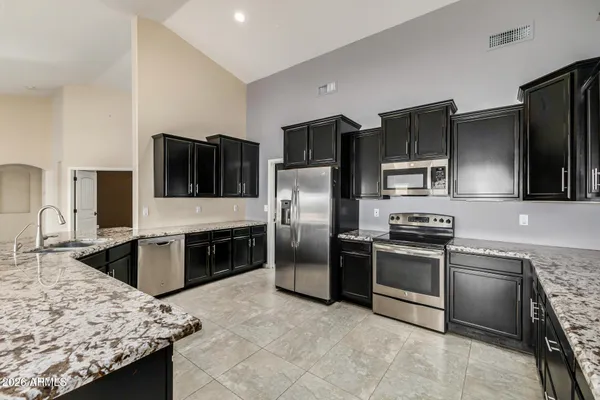 $824,900 | 39730 North New River Road, Phoenix, AZ 85086