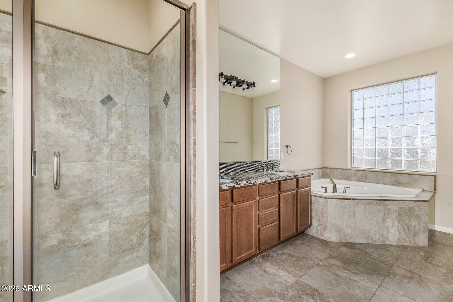 39730 North New River Road Phoenix, AZ 85086 - Photo 18 of 46 22 - New River