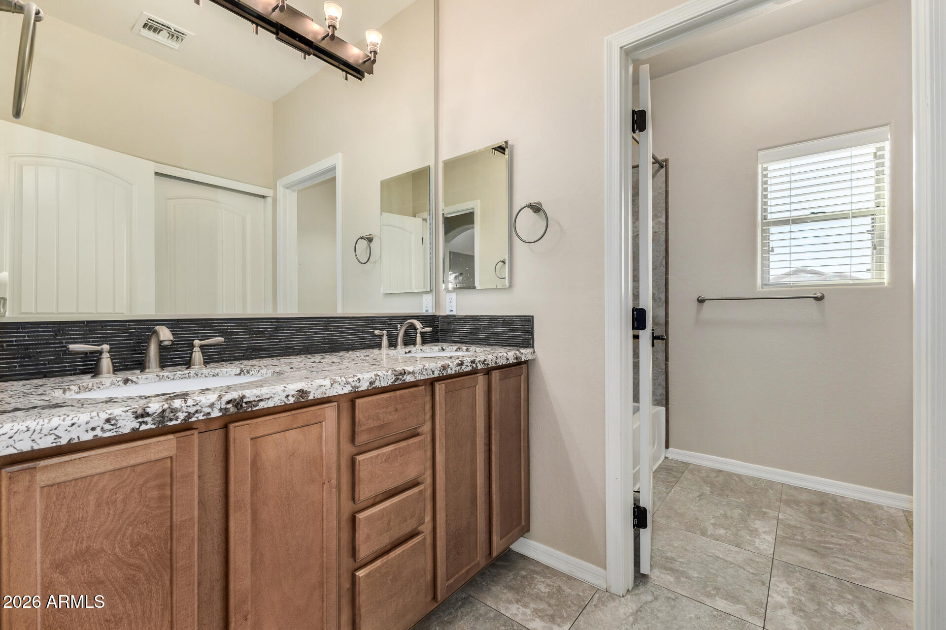 39730 North New River Road Phoenix, AZ 85086 - Photo 27 of 46 31 - New River