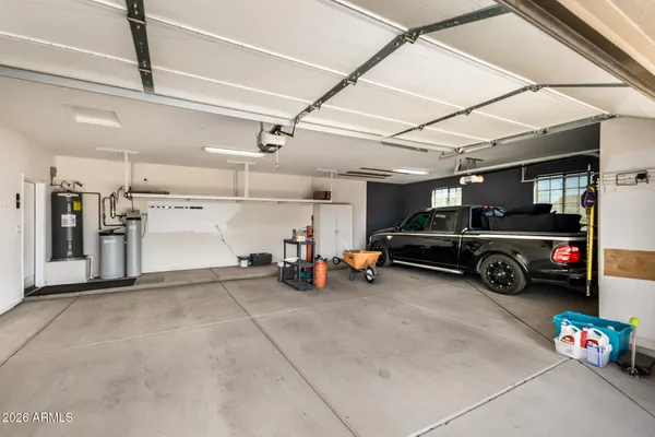 $824,900 | 39730 North New River Road, Phoenix, AZ 85086