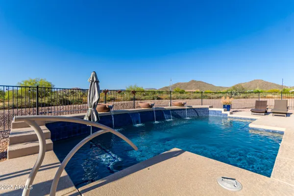 $824,900 | 39730 North New River Road, Phoenix, AZ 85086