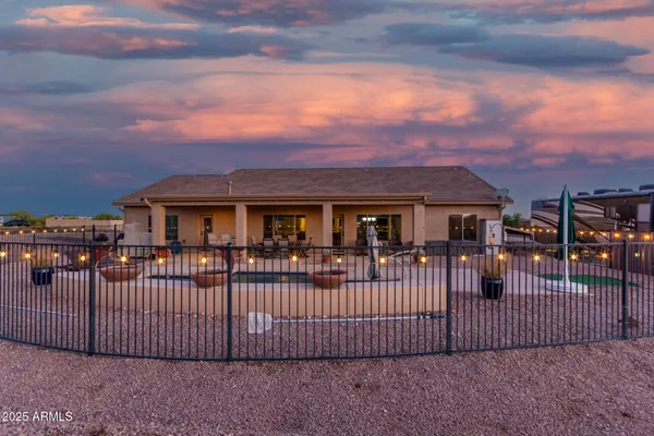 $824,900 | 39730 North New River Road, Phoenix, AZ 85086