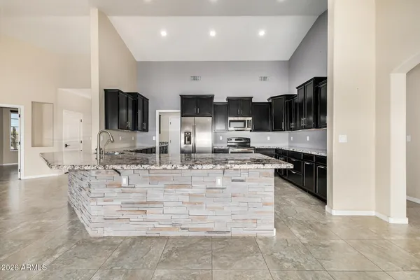 $824,900 | 39730 North New River Road, Phoenix, AZ 85086