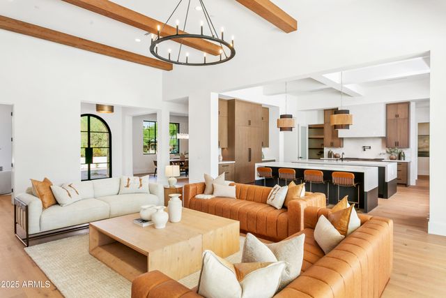 $5,180,000 | 8125 East Gail Road, Scottsdale, AZ 85260