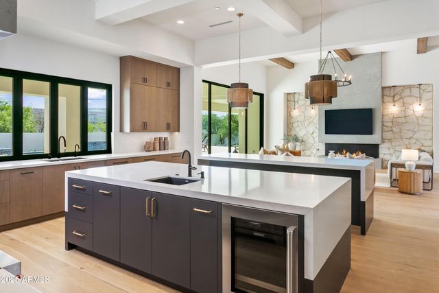 $5,180,000 | 8125 East Gail Road, Scottsdale, AZ 85260