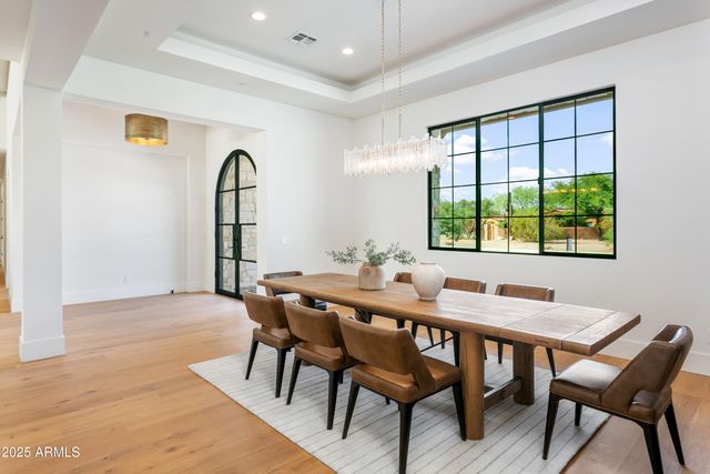 $5,180,000 | 8125 East Gail Road, Scottsdale, AZ 85260