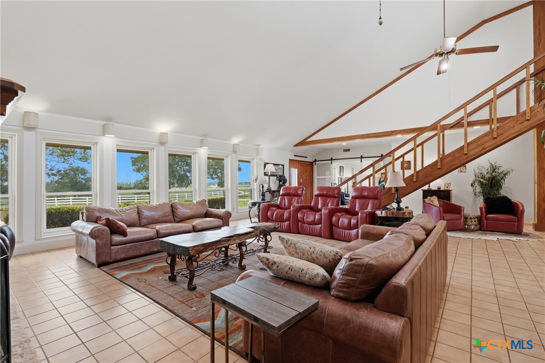 4874 Old Lehmann Road Kingsbury, TX 78638 - Photo 15 of 48