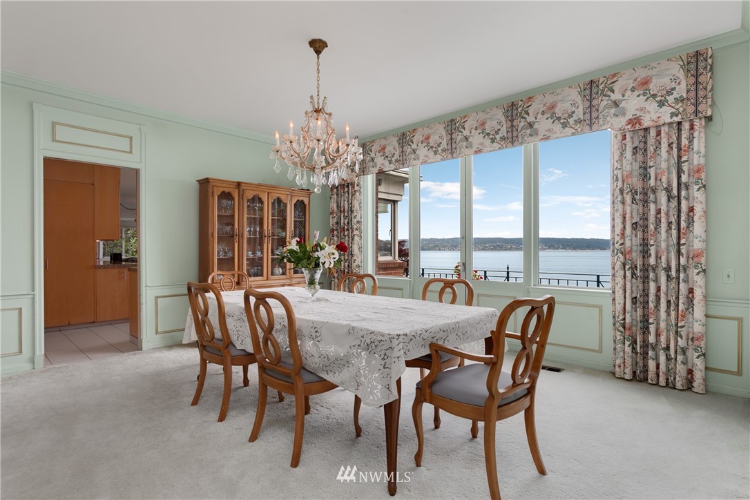 6503 Northeast Windermere Road Seattle, WA 98105 - Photo 7 of 18