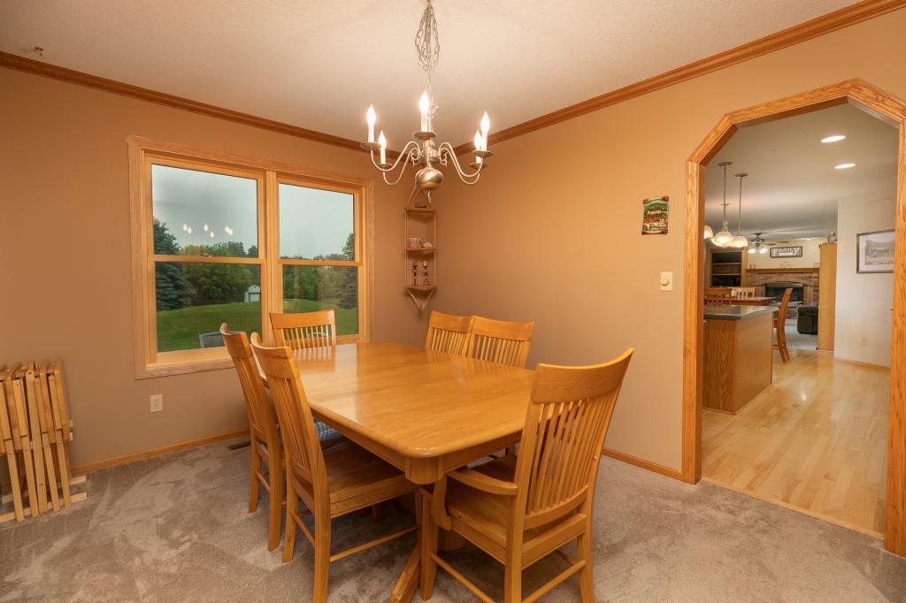 5709 Colonial Lane Rochester, MN 55904 - Photo 7 of 58