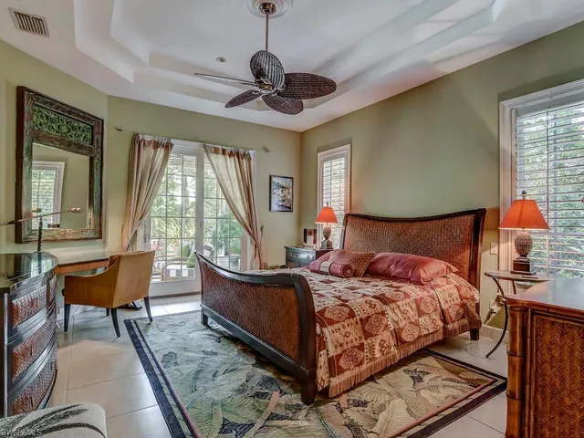 $23,600 | 605 6th Avenue North, Naples, FL 34102