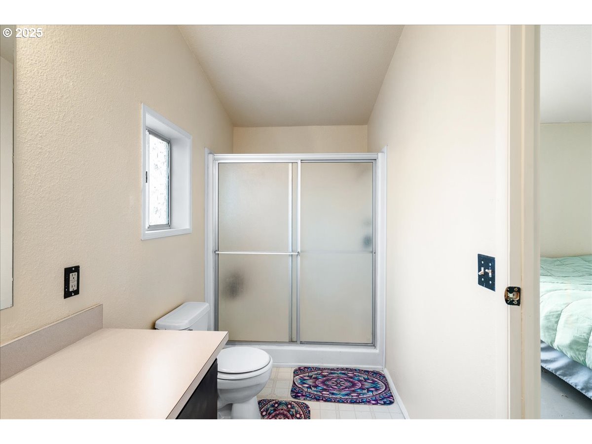 2305 Fisher Road Northeast Salem, OR 97305 - Photo 17 of 29